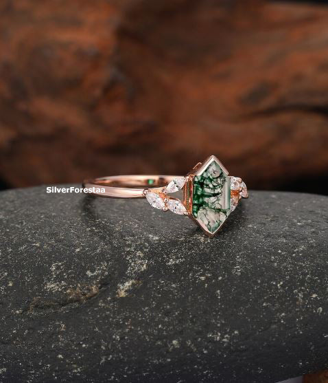 Moss Agate Magic – 925 Sterling Silver Artisan Ring