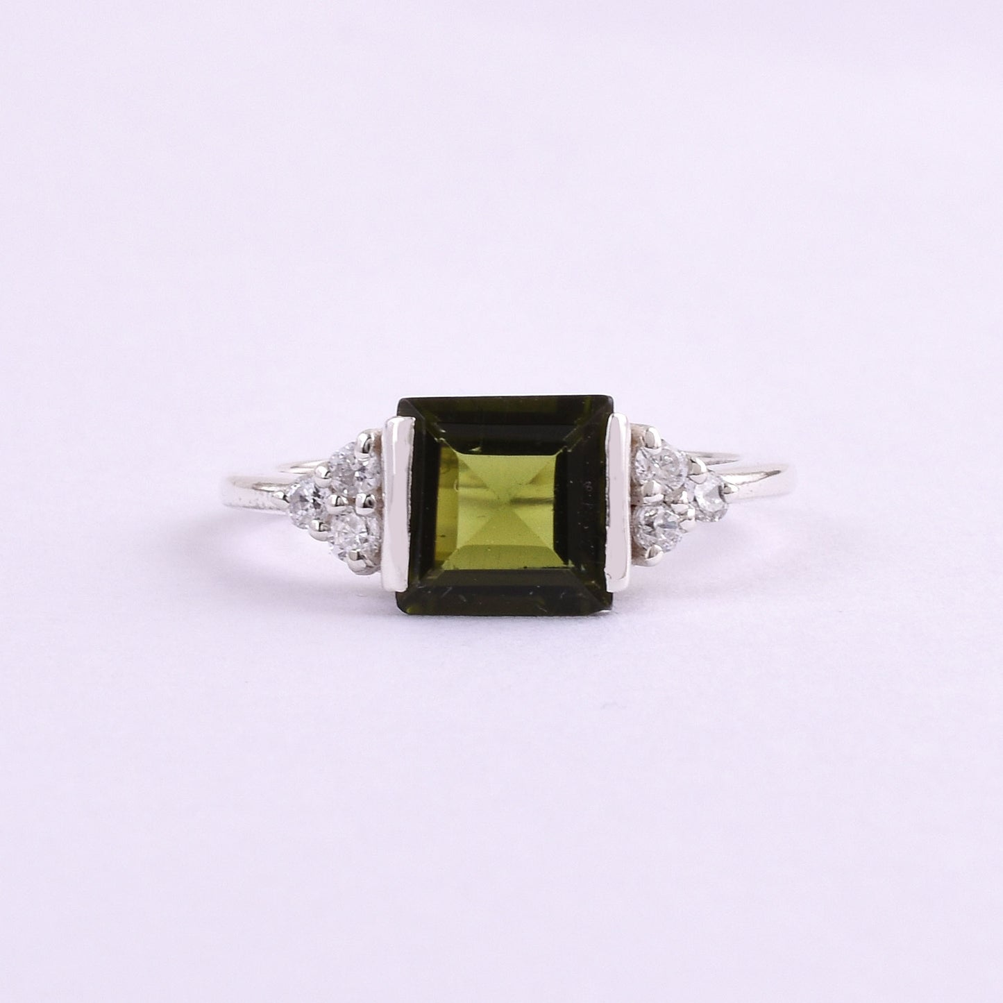 Cut Moldavite Gemstone Ring in 925 Sterling Silver – Elegant & Rare