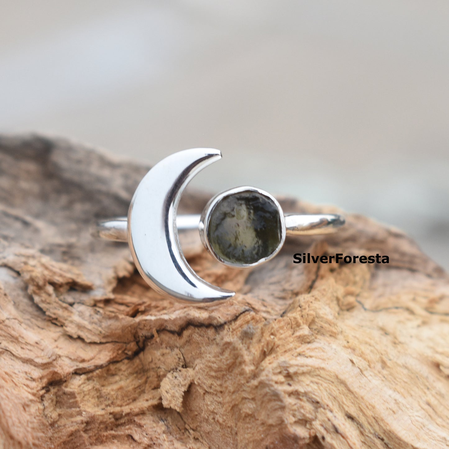 Moldavite Gemstone Silver Ring – Exquisite Green Beauty