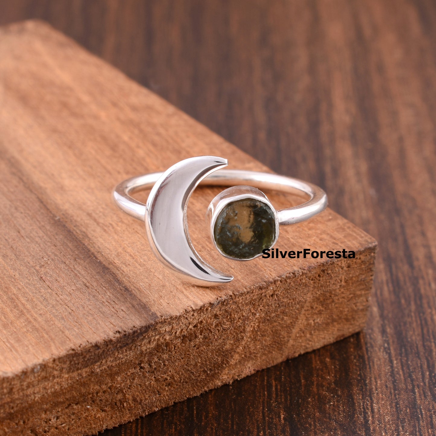 Moldavite Gemstone Silver Ring – Exquisite Green Beauty
