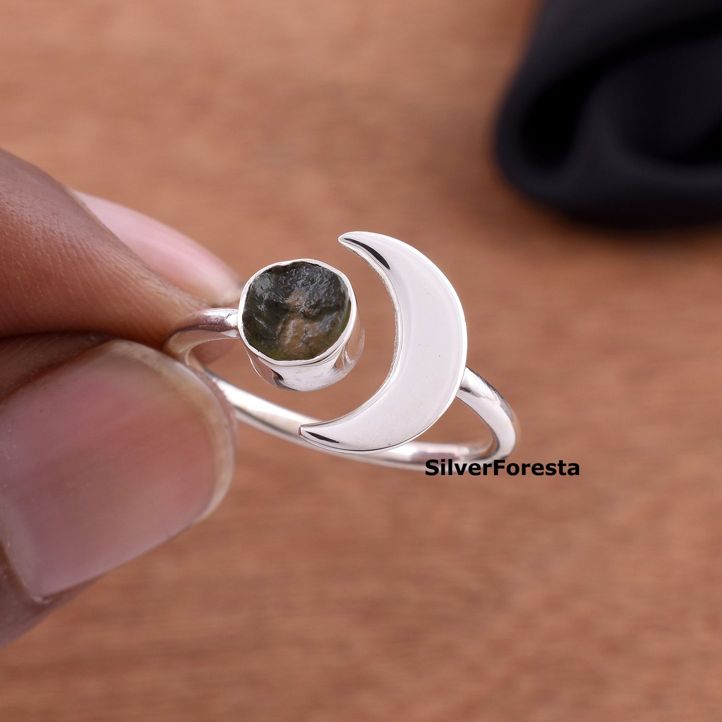 Moldavite Gemstone Silver Ring – Exquisite Green Beauty