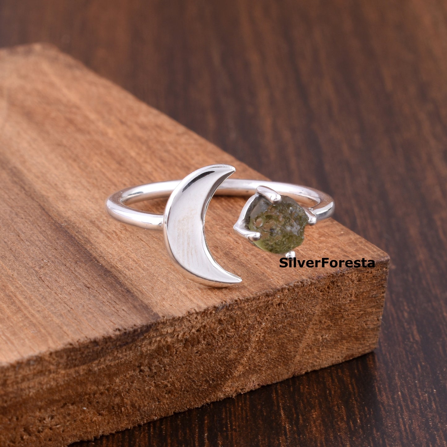 Moldavite Gemstone Silver Ring – Exquisite Green Beauty
