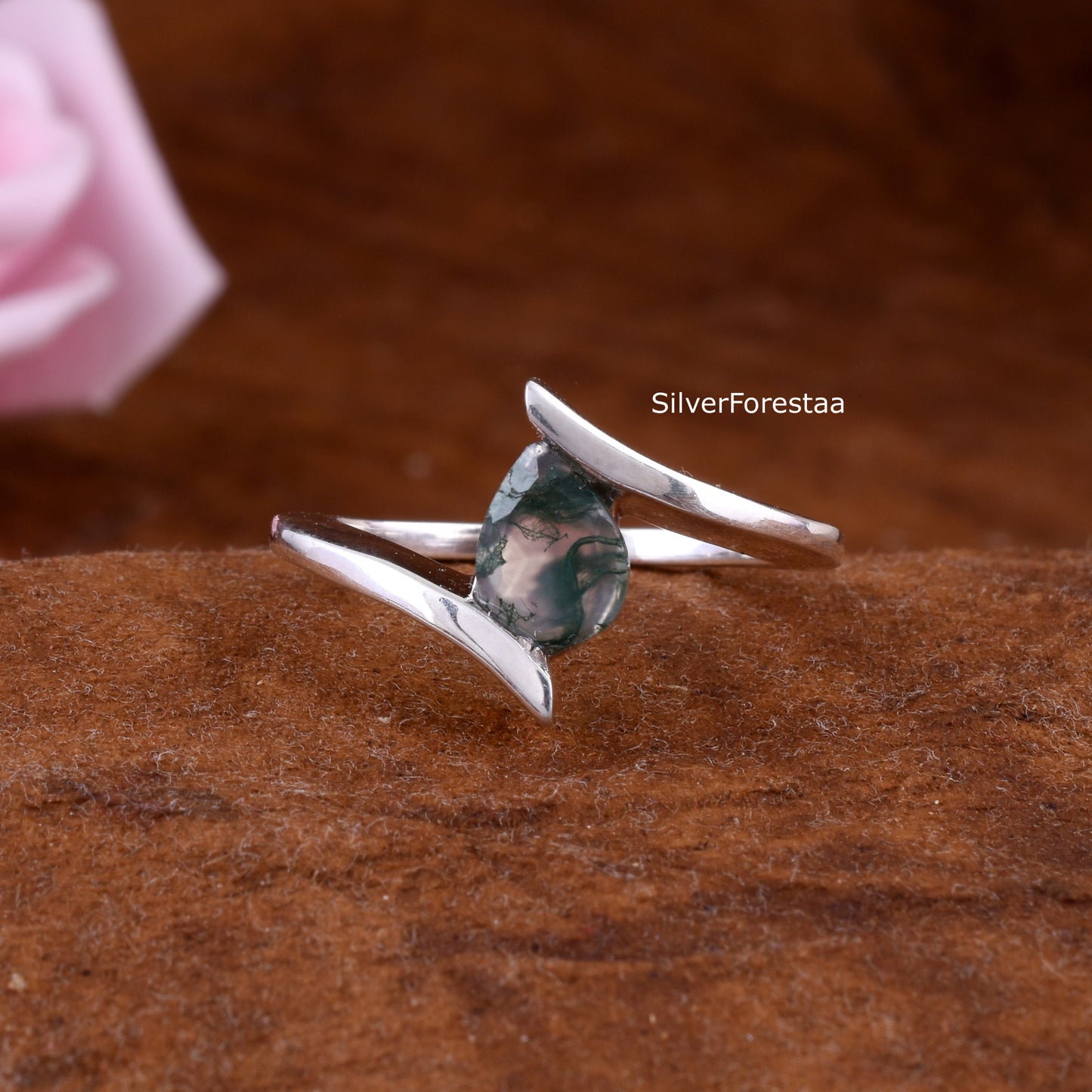 Moss Agate Statement Ring – Handcrafted in 925 Silver