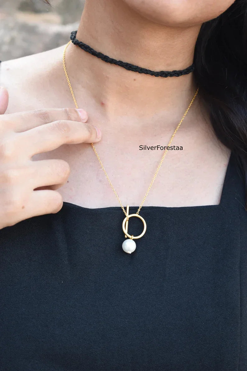 Gold Toggle Necklace - SILVERFORESTAA