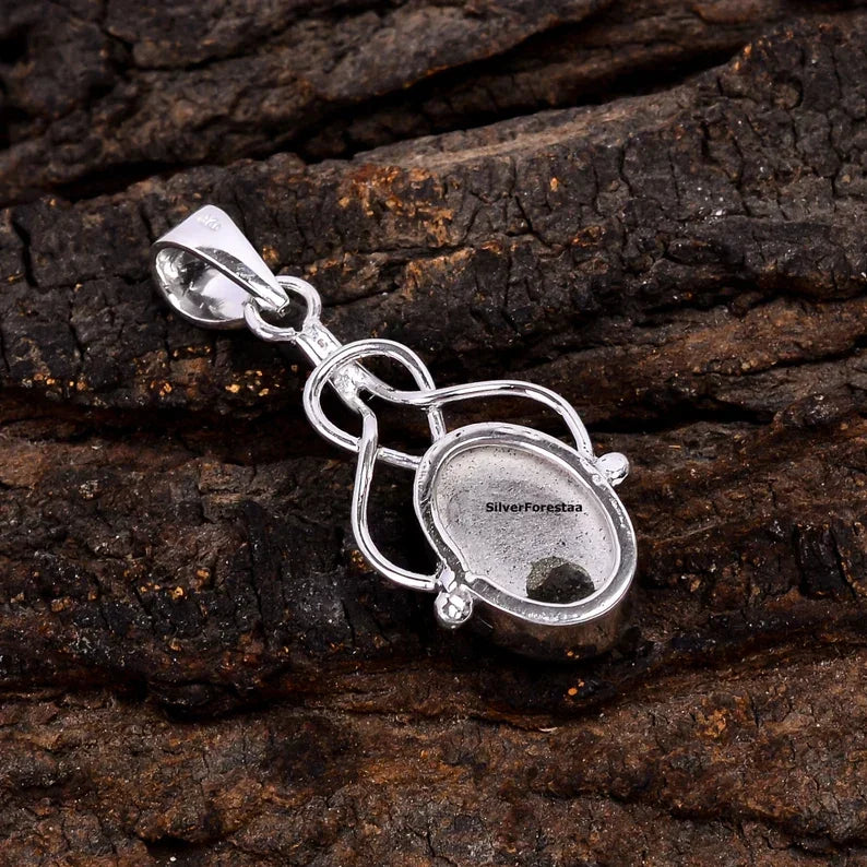 Golden Pyrite Minimalist Necklace - SILVERFORESTAA