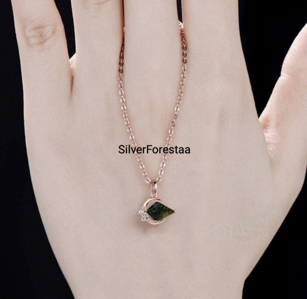 Moldavite Silver Necklace – Mystical Charm in Sterling Silver