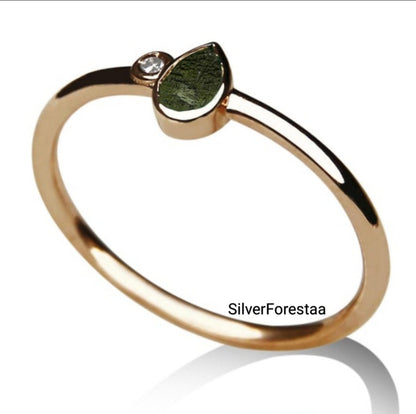 Stunning Moldavite Silver Ring – A Touch of Nature's Magic