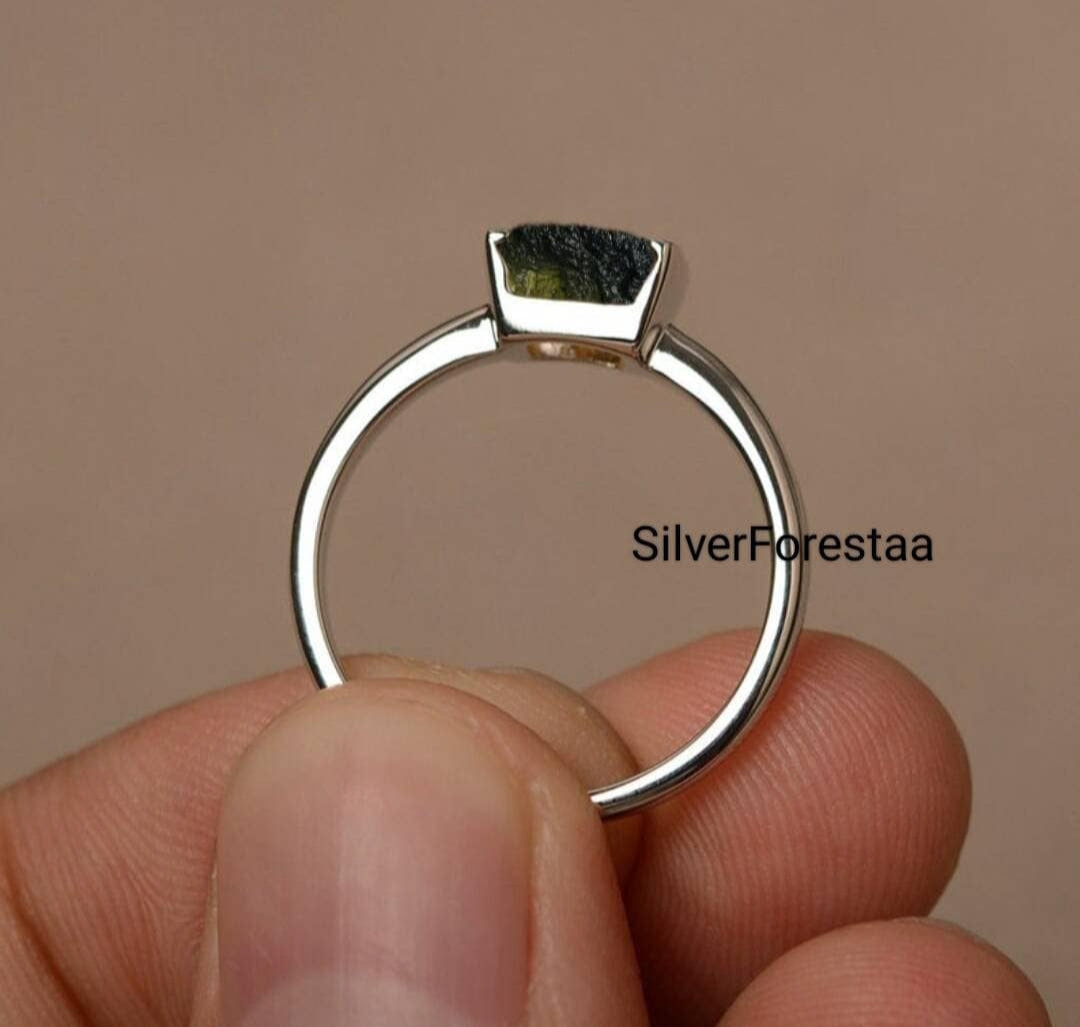 Artisan Moldavite Silver Ring | Timeless Silverforestaa Design