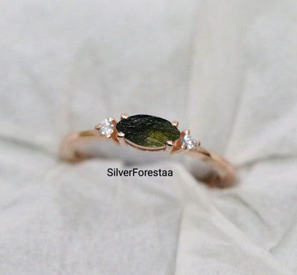 Unique Moldavite Ring in Silver – Nature's Rare Treasure