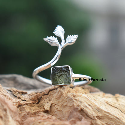 Natural Moldavite Leaf Ring 925 Sterling Silver - SilverForestaa