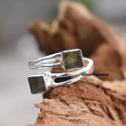 Artistic Moldavite Ring | Natural Meteorite Jewelry