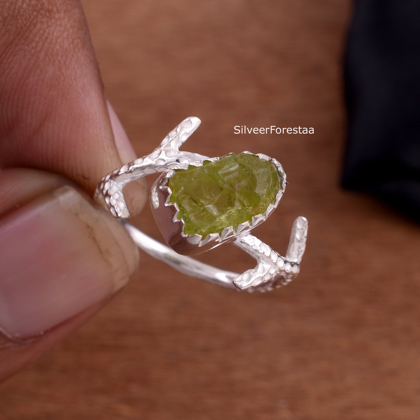 Raw Peridot Branch Ring in 925 Sterling Silver - SilverForestaa