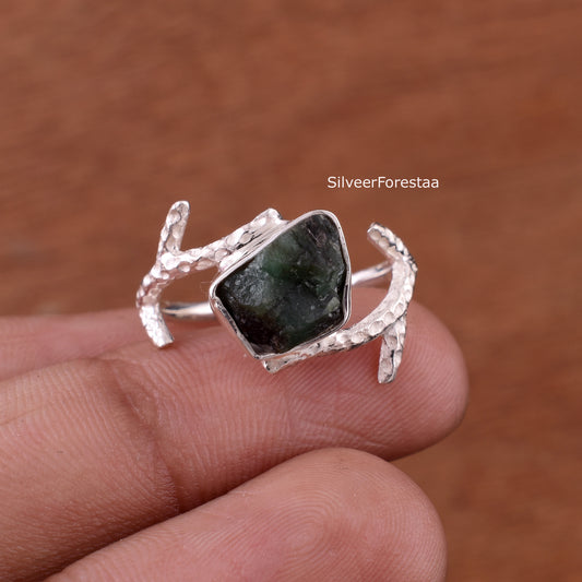Raw Emerald Branch Ring in 925 Sterling Silver - SilverForestaa