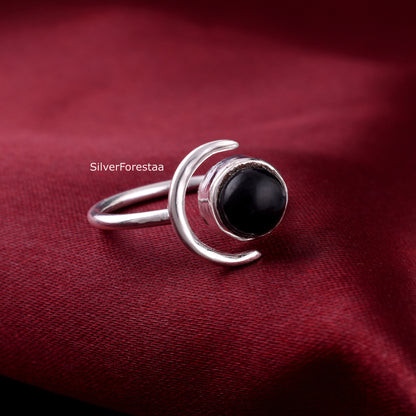 Crescent Moon Black Onyx Ring in 925 Sterling Silver