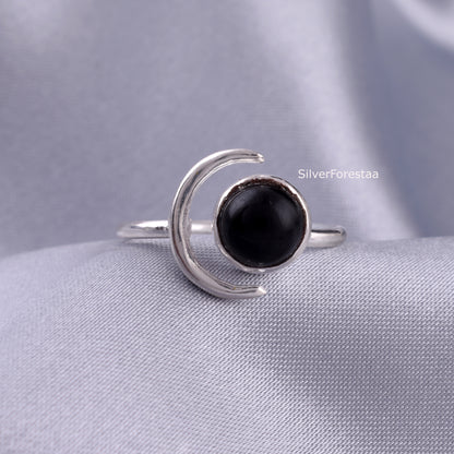 Crescent Moon Black Onyx Ring in 925 Sterling Silver