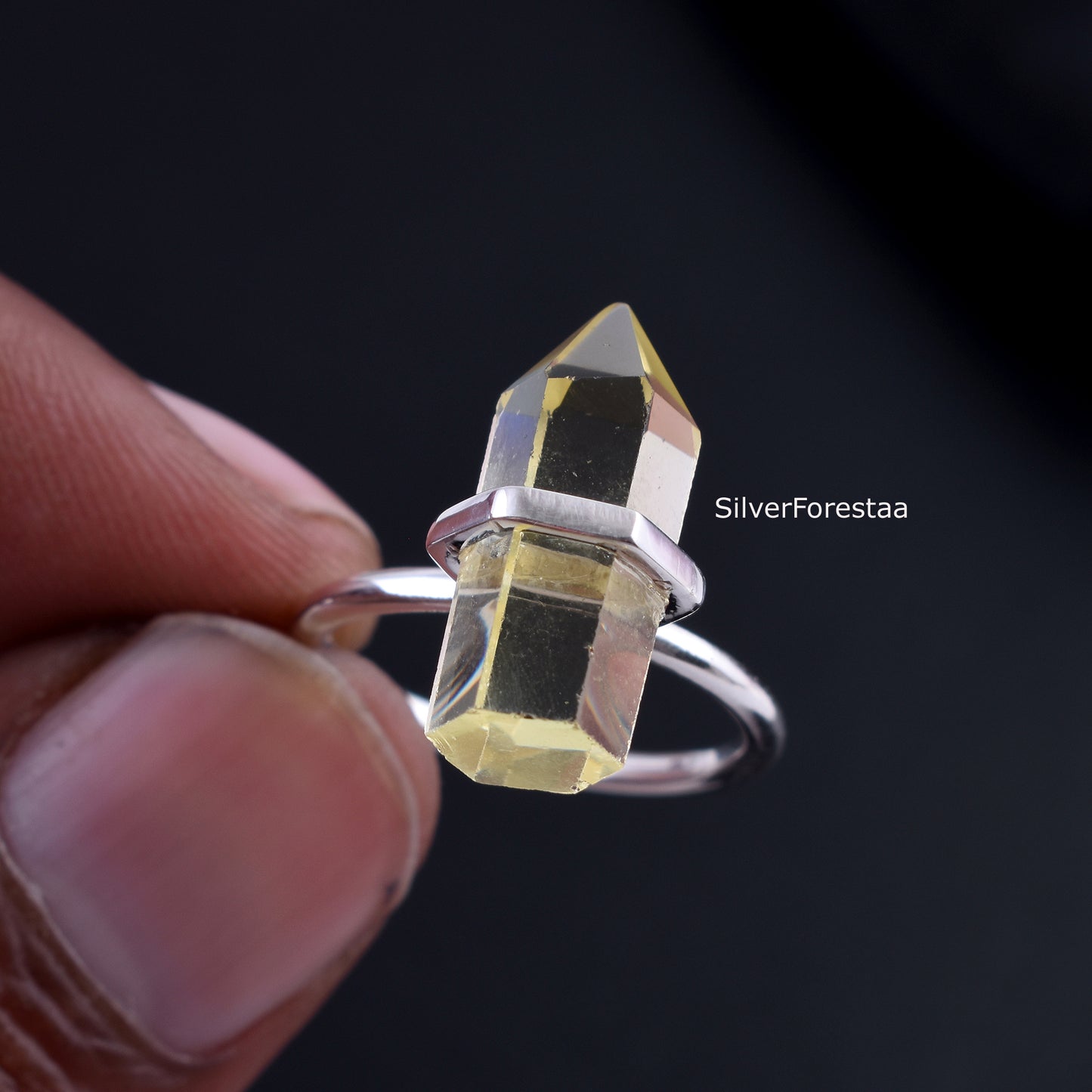 Lemon Quartz Pencil Shape Ring – 925 Silver Jewelry