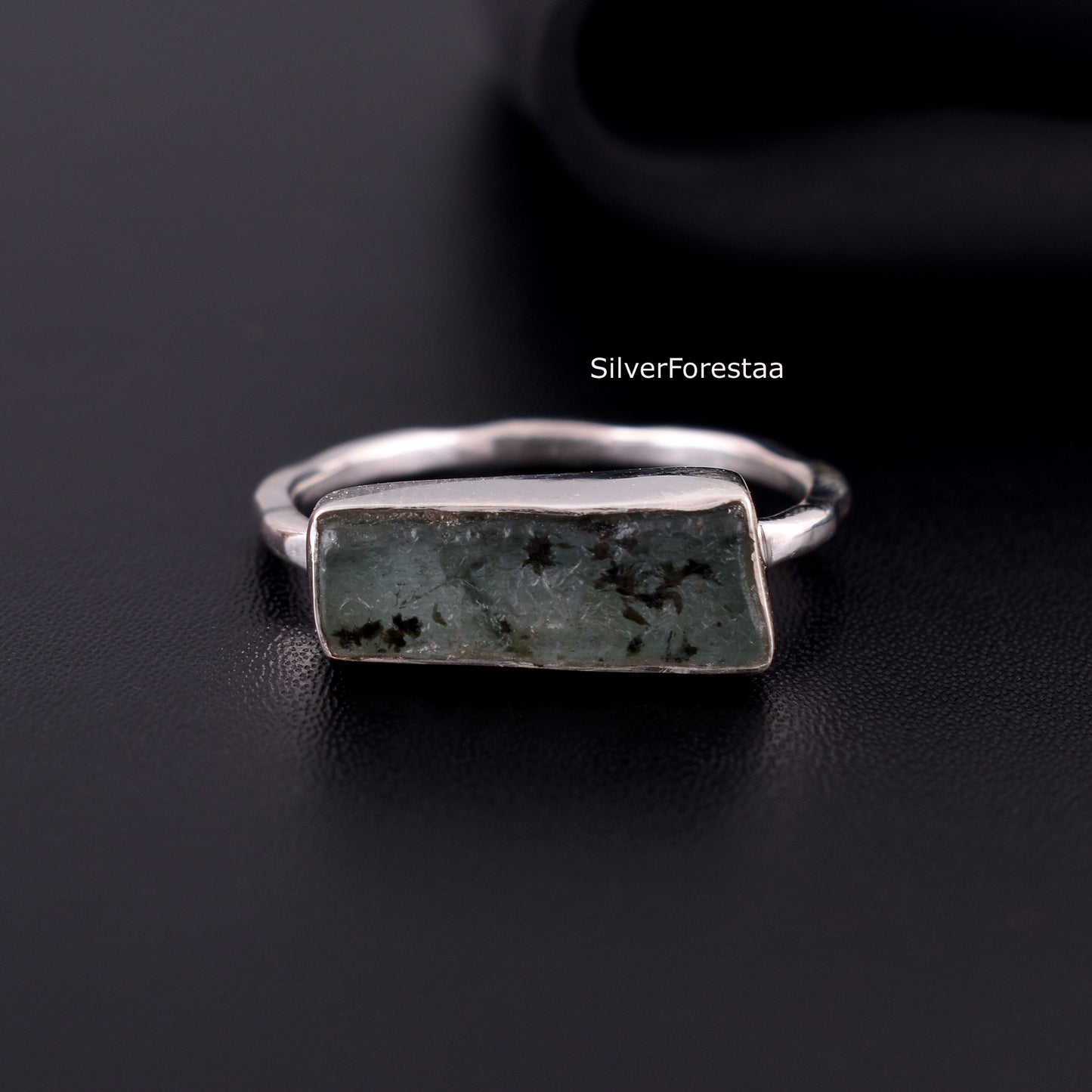 Raw Emerald Chips Ring – Sterling Silver Jewelry