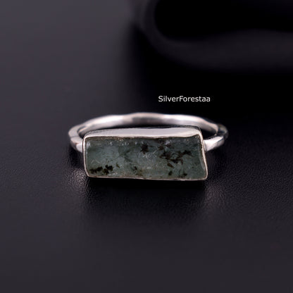 Raw Emerald Chips Ring – Sterling Silver Jewelry