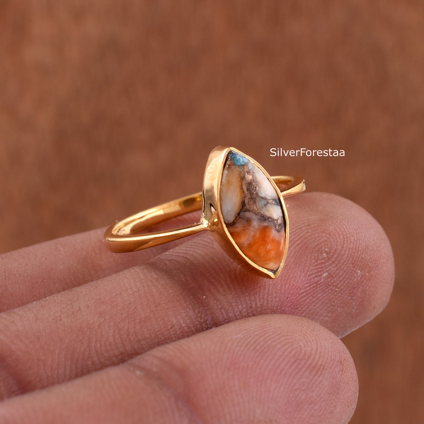 925 Silver Dahlia Oyster Turquoise Ring - SilverForestaa