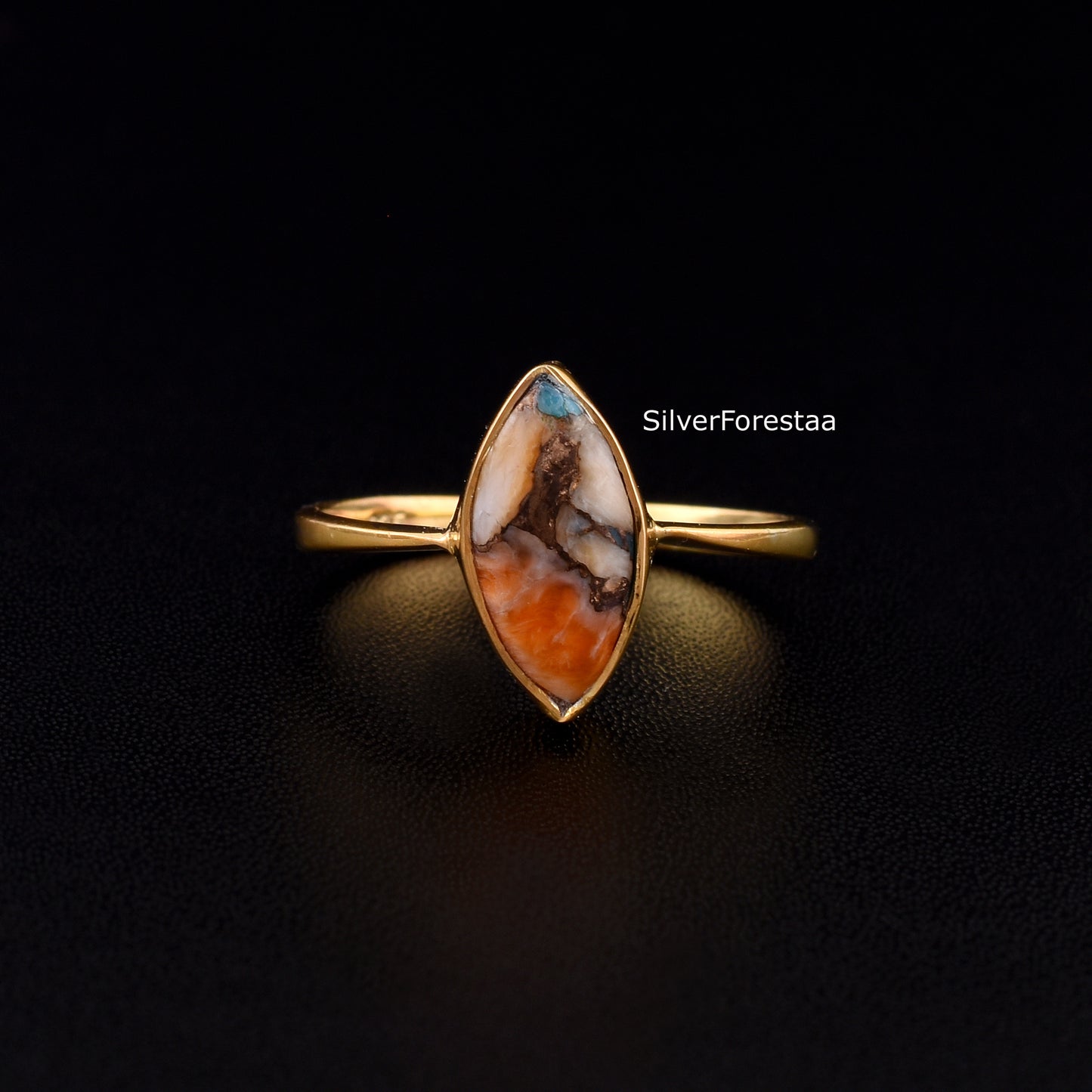 925 Silver Dahlia Oyster Turquoise Ring - SilverForestaa