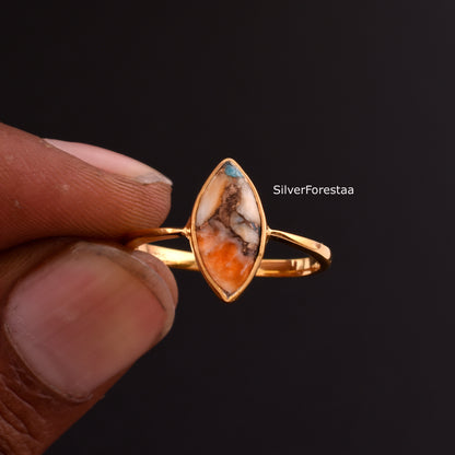 925 Silver Dahlia Oyster Turquoise Ring - SilverForestaa