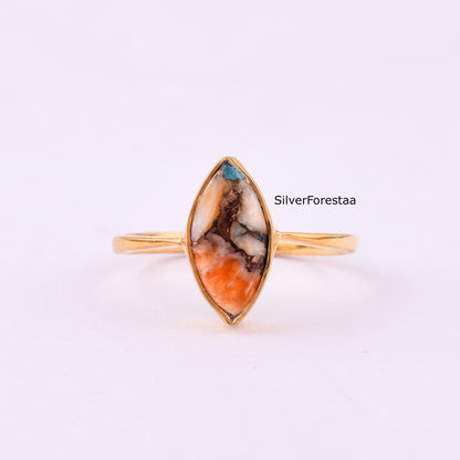 925 Silver Dahlia Oyster Turquoise Ring - SilverForestaa