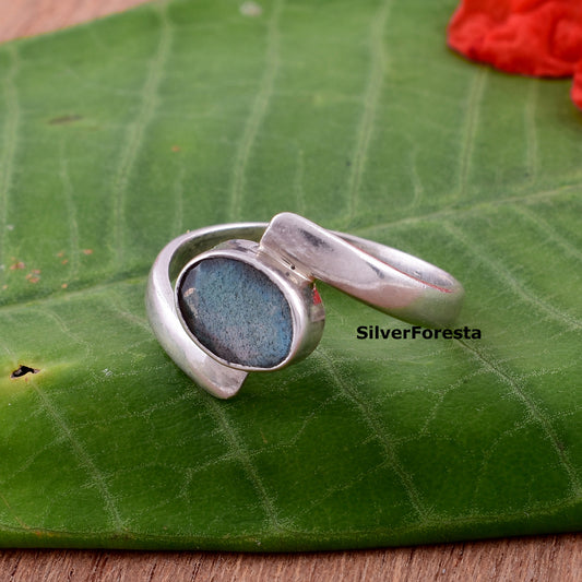Boho Labradorite Ring in Solid 925 Sterling Silver - SILVERFORESTAA