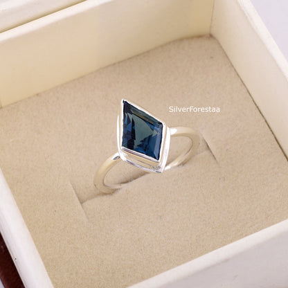 Kite Blue Topaz Silver Ring – Handmade Gemstone