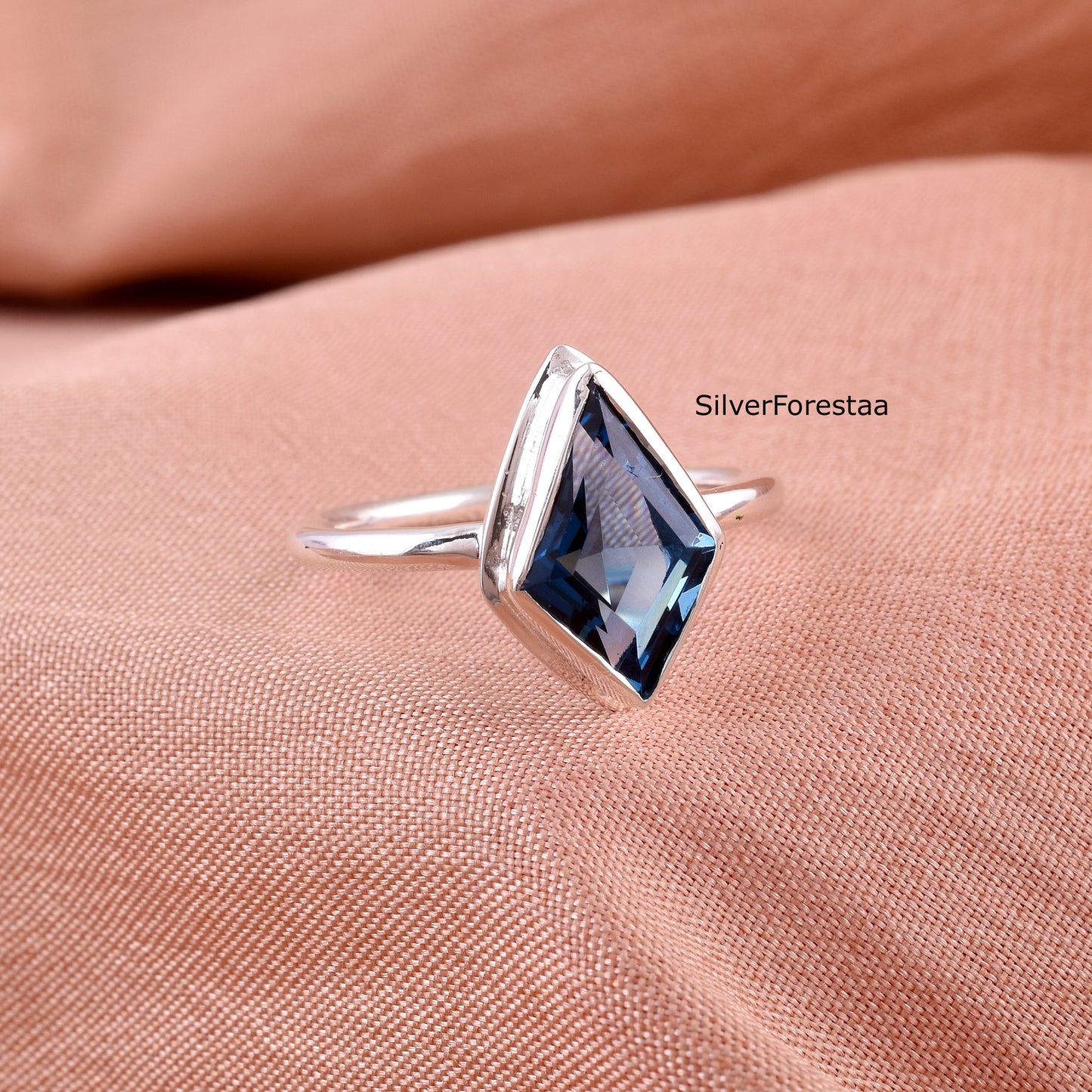 Kite Blue Topaz Silver Ring – Handmade Gemstone