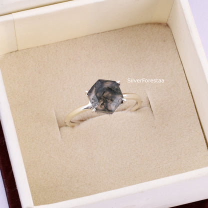 Moss Agate Ring in 925 Solid Sterling Silver – Nature’s Elegance