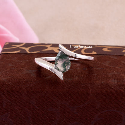 Moss Agate Statement Ring – Handcrafted in 925 Silver