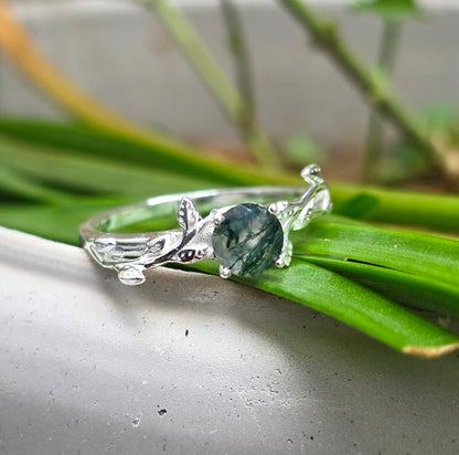 Witchy Moss Agate Sterling Silver Leaf Ring - SilverForestaa