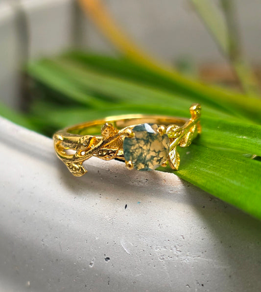 Witchy Moss Agate Sterling Silver Leaf Ring - SilverForestaa