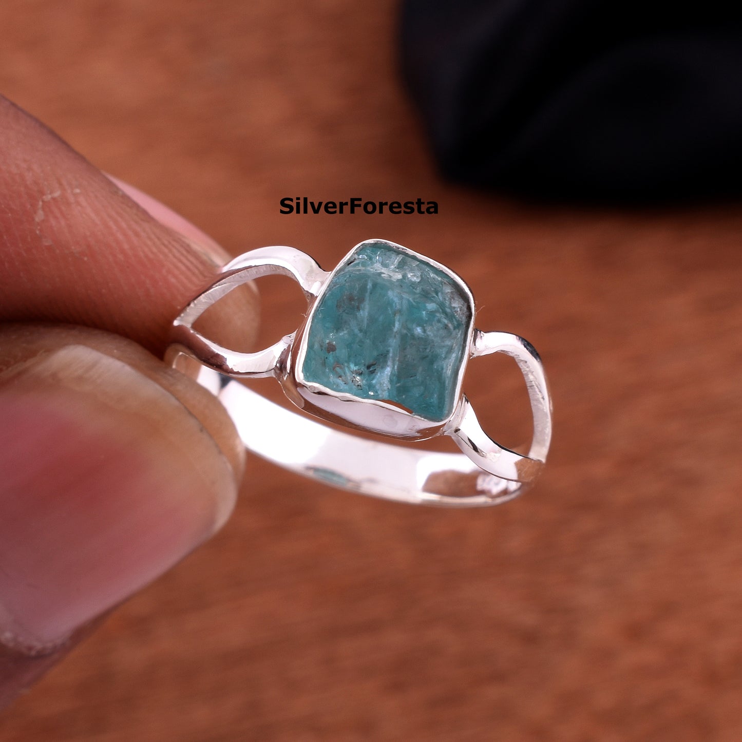 Raw Blue Apatite Ring – Handmade Gemstone Silver Jewelry