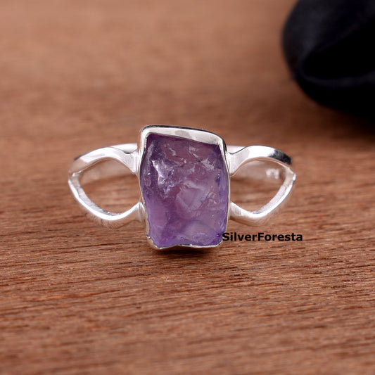 Rough Amethyst Silver Ring – Handmade Birthstone Jewelry