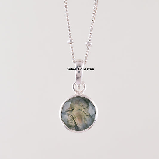 Moss Agate Pendant Necklace in 925 Sterling Silver – Nature’s Elegance