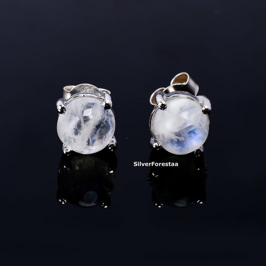 Moonlit Glow – Sterling Silver Moonstone Studs