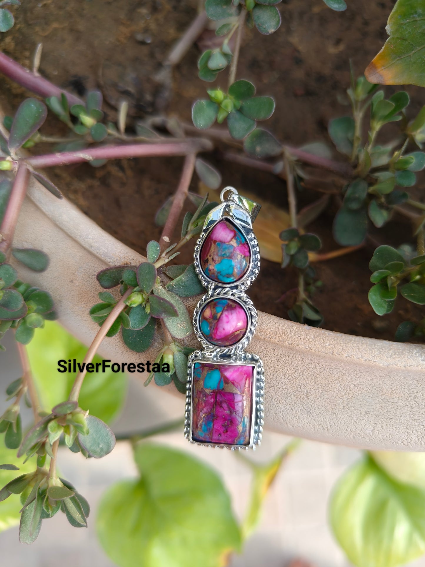 pink turquiose kingman pendant