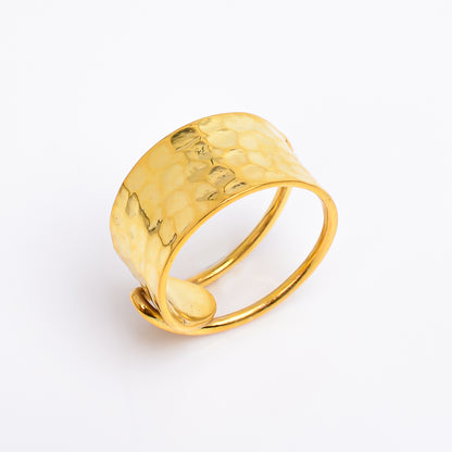Artisan Hammered Silver Ring | Handmade Wedding Band