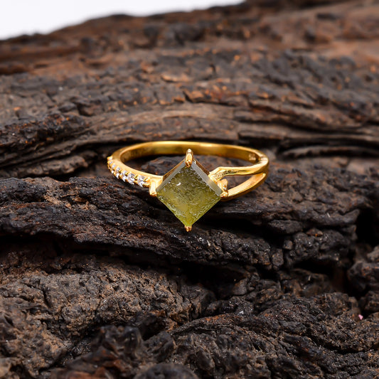 925 Sterling Silver Dainty Minimalist Moldavite Ring