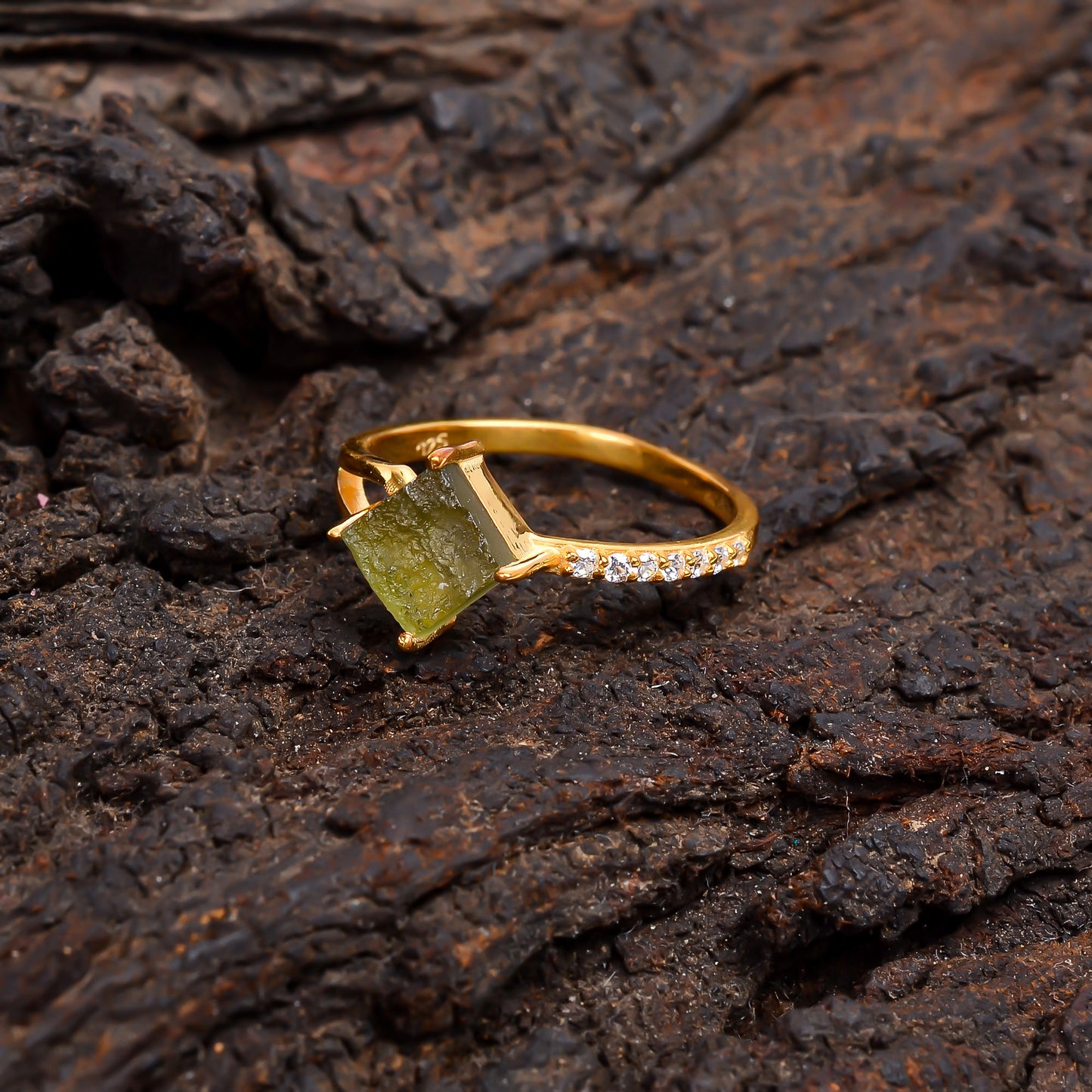 925 Sterling Silver Dainty Minimalist Moldavite Ring