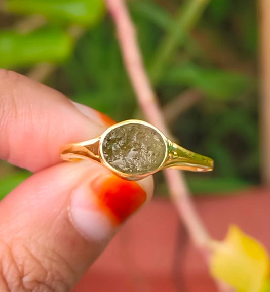 Men's 925 Silver Raw, Rough Moldavite Wedding Ring - SilverForestaa