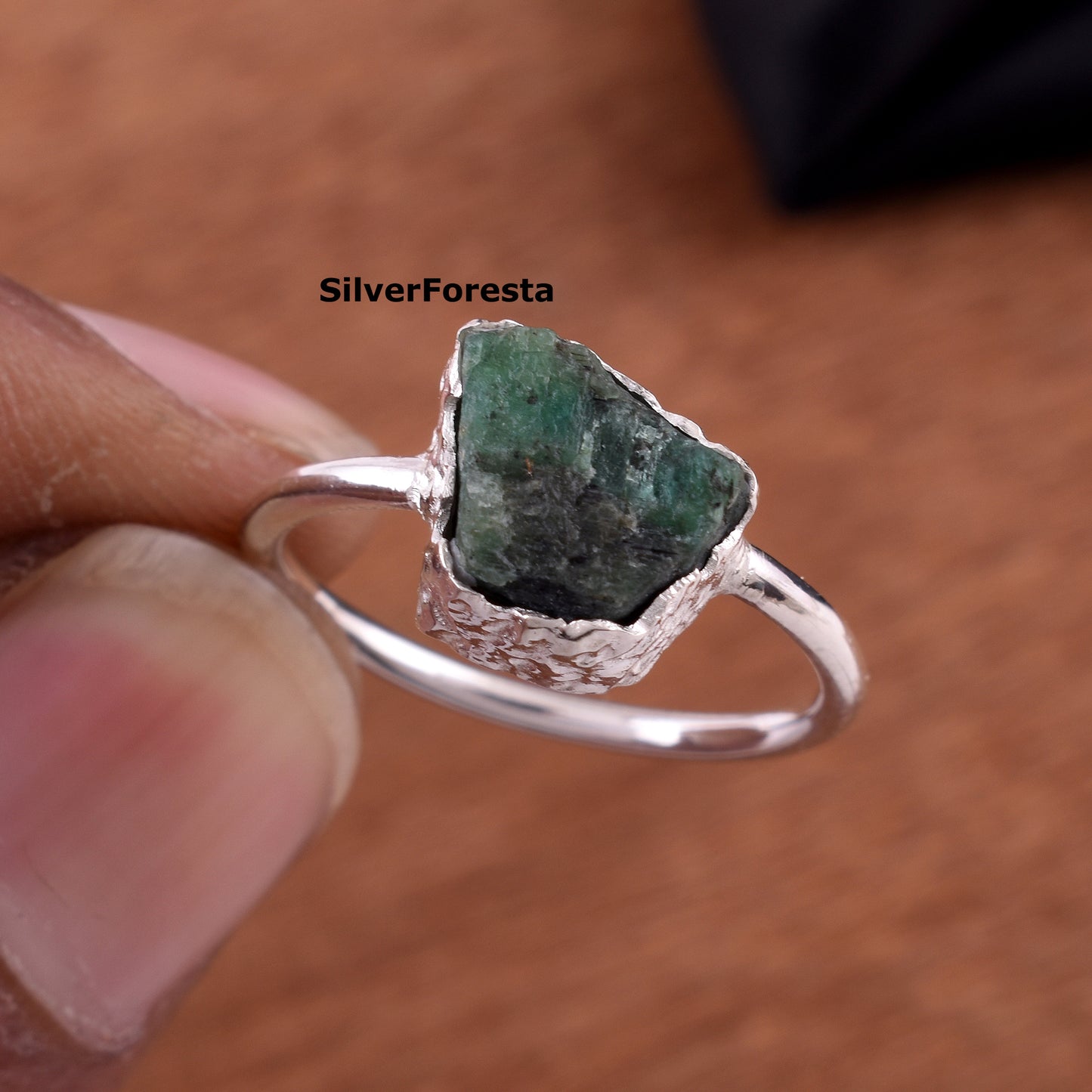 Raw Emerald Silver Ring – SilverForestaa