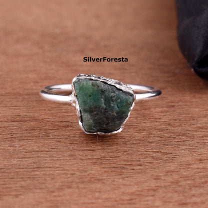 Raw Emerald Silver Ring – SilverForestaa