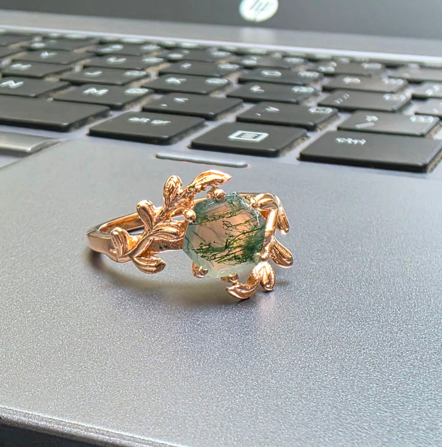 Vintage Moss Agate Hexagon Leaf Ring for Women - SilverForestaa
