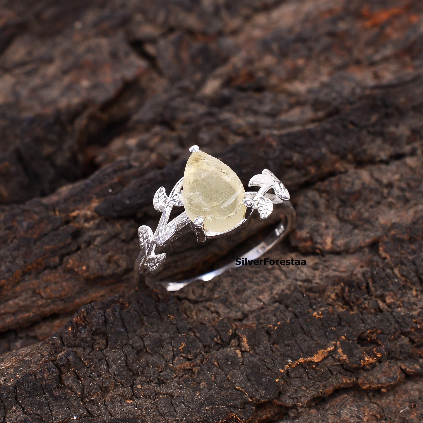925 Silver Libyan Desert Tektite Ring - Witchy Leaf Ring - SILVERFORESTAA
