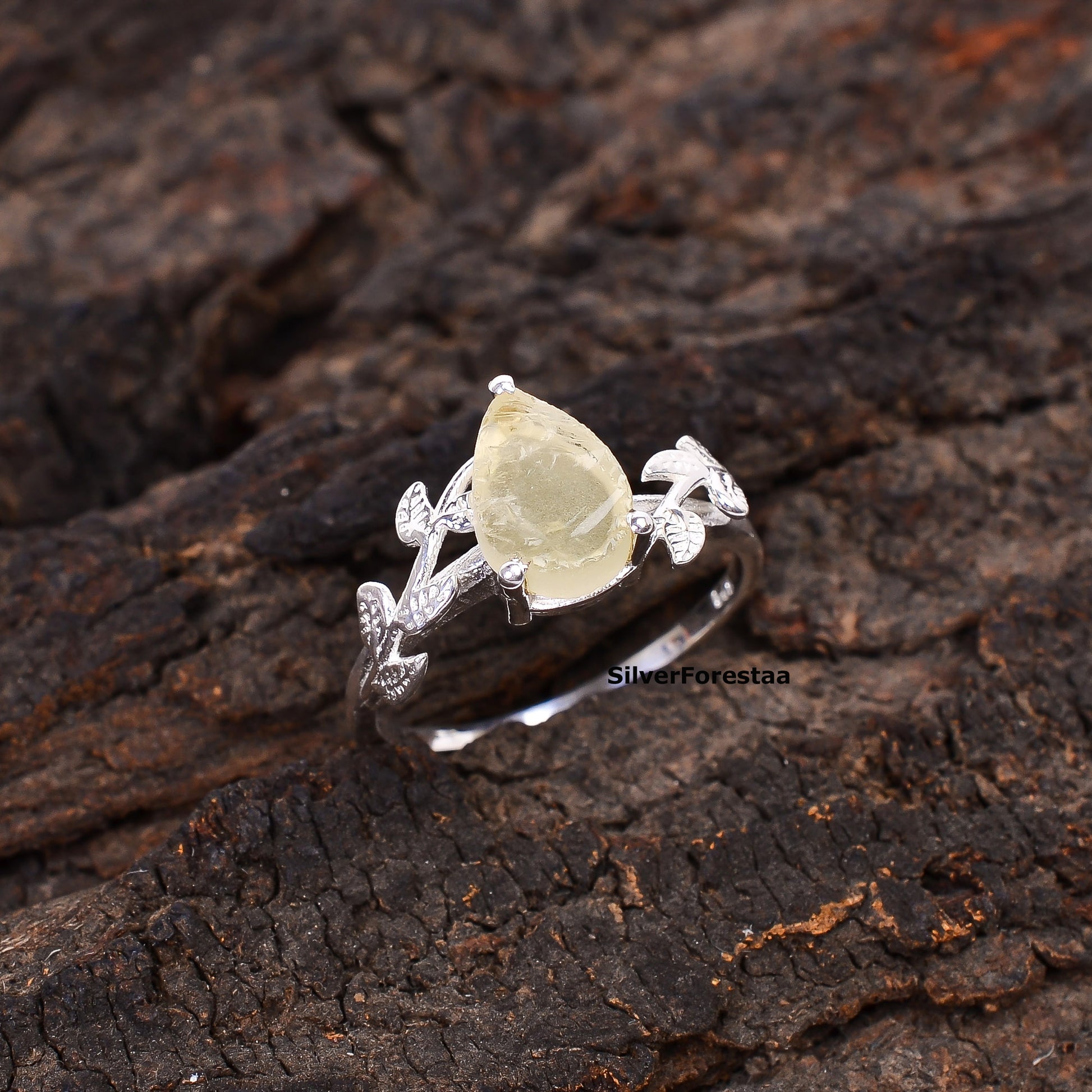 925 Silver Libyan Desert Tektite Ring - Witchy Leaf Ring - SILVERFORESTAA