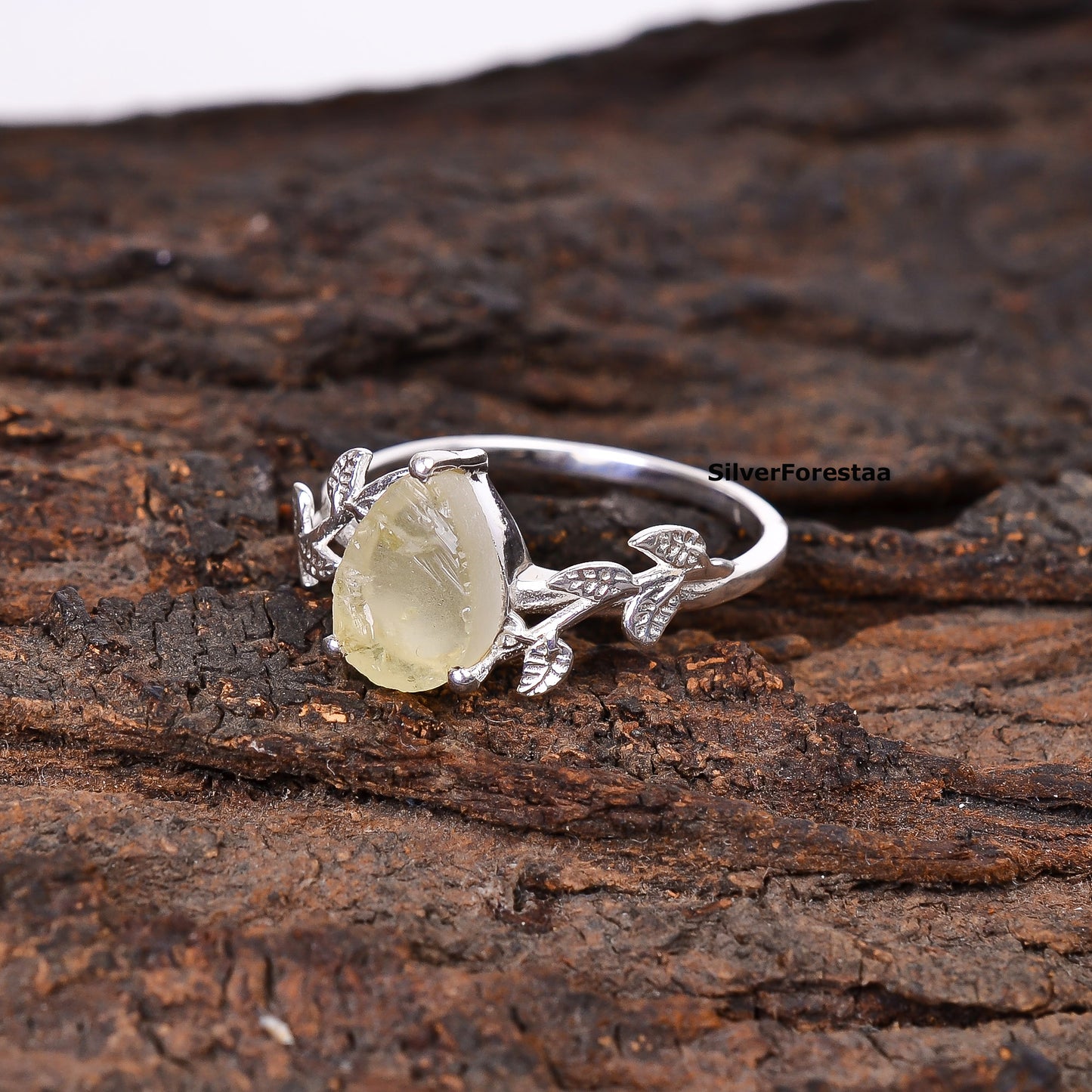 925 Silver Libyan Desert Tektite Ring - Witchy Leaf Ring - SILVERFORESTAA