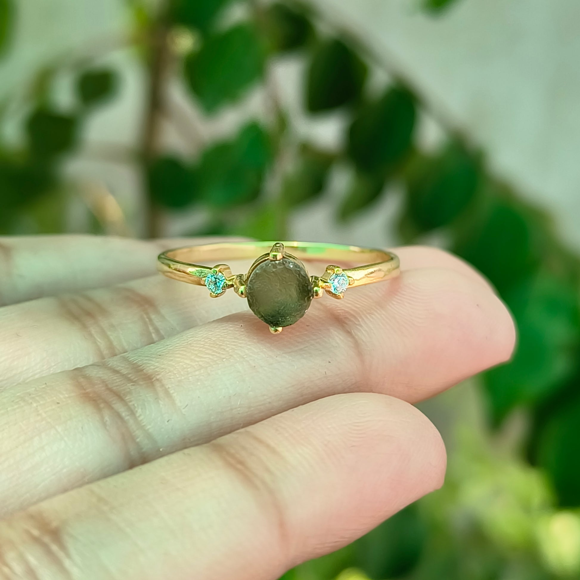925 Silver Raw Moldavite Statement Ring - SilverForestaa - SILVERFORESTAA
