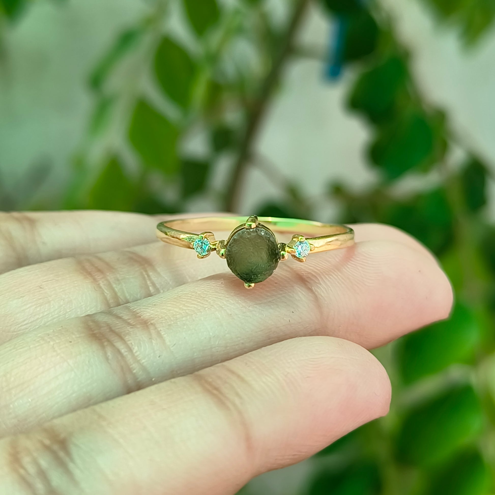 925 Silver Raw Moldavite Statement Ring - SilverForestaa - SILVERFORESTAA